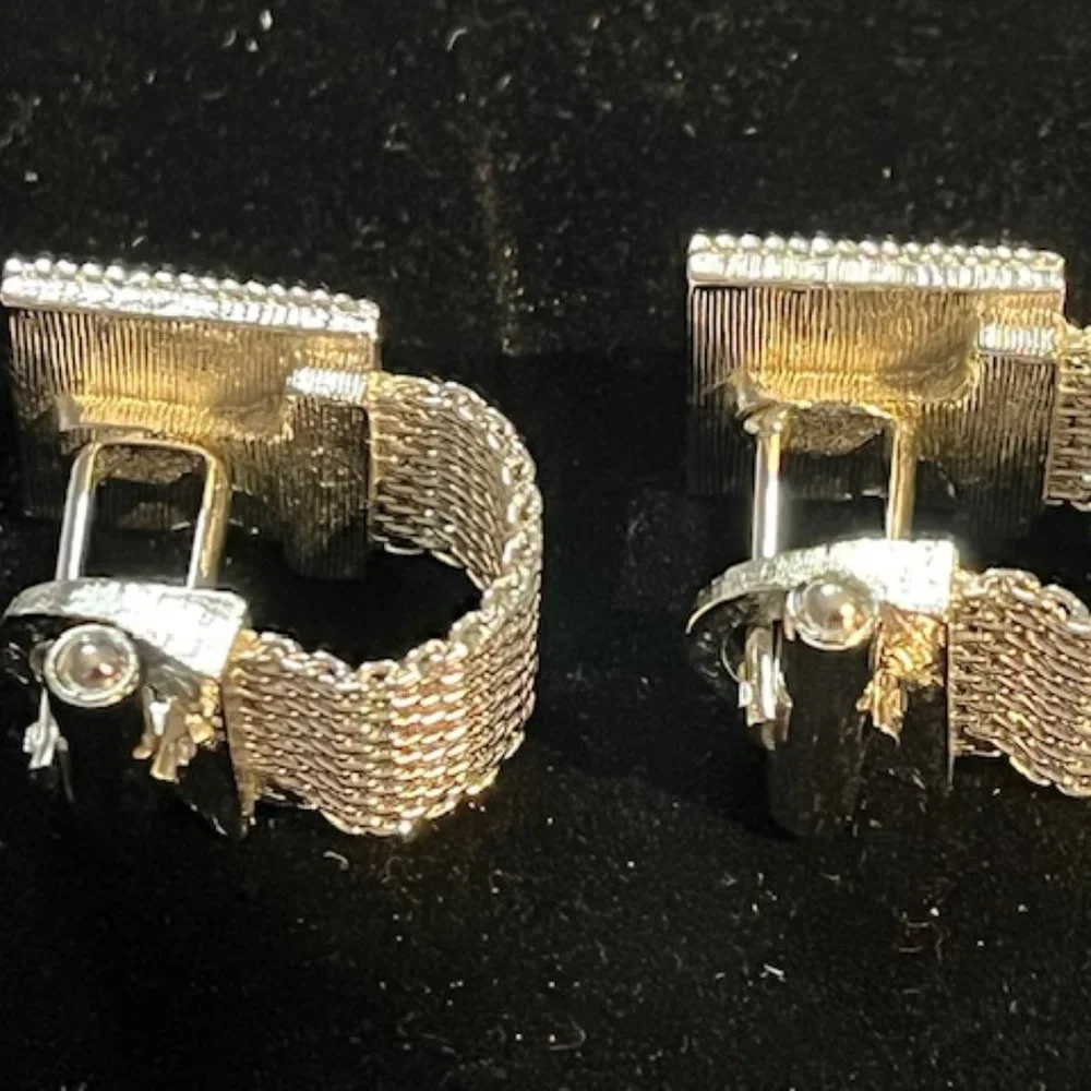 VTG Silver Tone Mesh Wrap Square Frame Flip Cufflinks Retro Gift